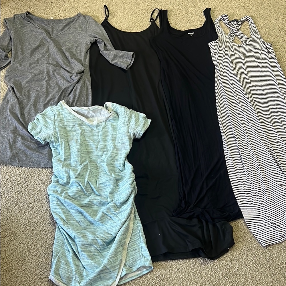 Mixed maternity Dresses Bundle - Black, Gray, Mint, Striped